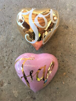 TOUGH / ELEGANT FONT HEART