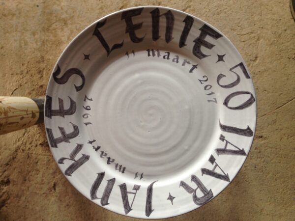 SIMPLE PAINTING PLATE - Image 2