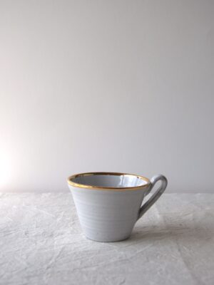 GOLD ESPRESSO CUP ROOMY WITH HANDLE