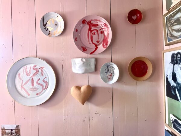 Red Love Cake plate - Image 4